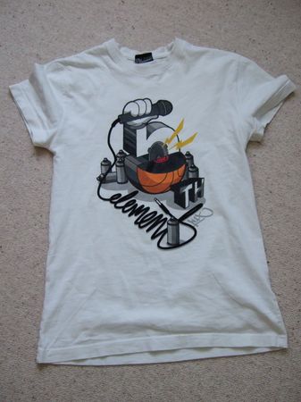 T-Shirt in Größe S