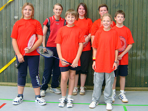 Die Schülermannschaft in der Bezirksklasse Charleen Zander, Sina Sonneberg, Marcel Makowski, Conny Stadler, Sergen Mengenecioglu, Lisann Kohnke und Philip Holzhofer