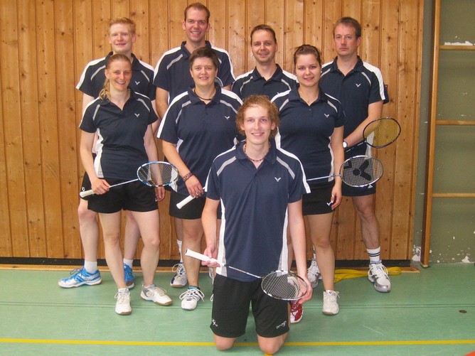 Von Links: Moritz Patzelt, Petra Kress, Roland Wolff, Iris Bardenhorst, Fabian Dittmann, Daniel Müller, Jana Anders, Ingo Achilles 